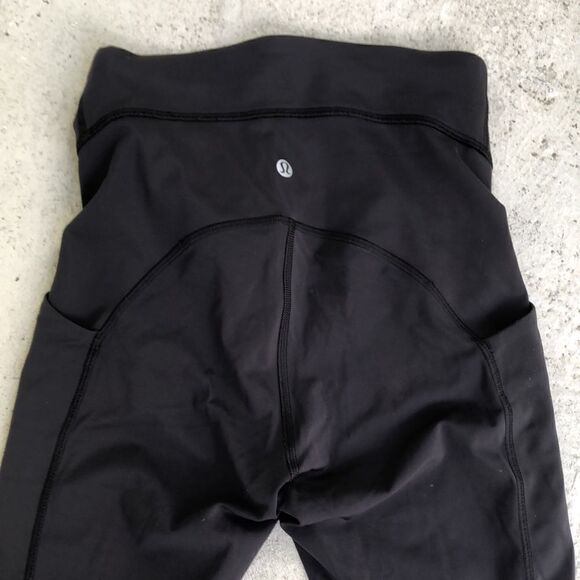 Lululemon Athletica - Picture 3 of 4
